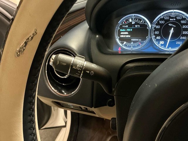 2010 jaguar xj 3.0 diesel turbo personenauto - afbeelding 17 van  59
