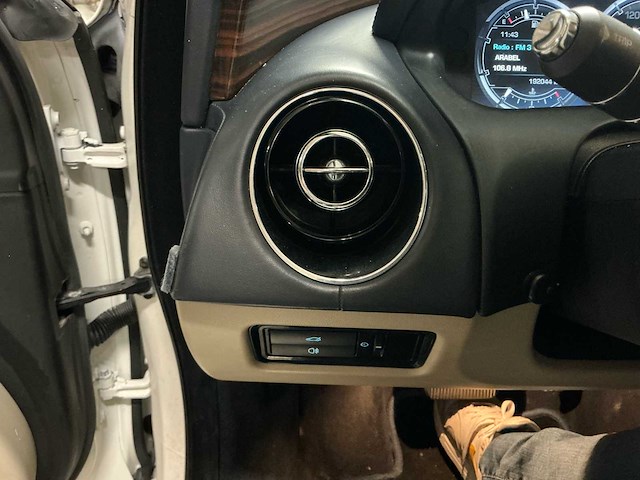 2010 jaguar xj 3.0 diesel turbo personenauto - afbeelding 18 van  59