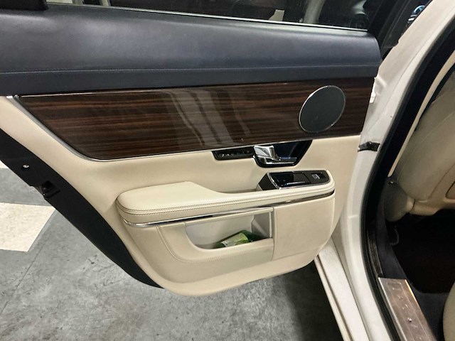 2010 jaguar xj 3.0 diesel turbo personenauto - afbeelding 29 van  59