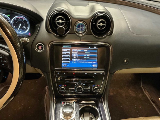 2010 jaguar xj 3.0 diesel turbo personenauto - afbeelding 11 van  59