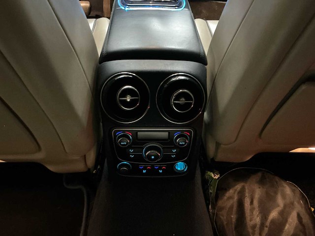 2010 jaguar xj 3.0 diesel turbo personenauto - afbeelding 32 van  59