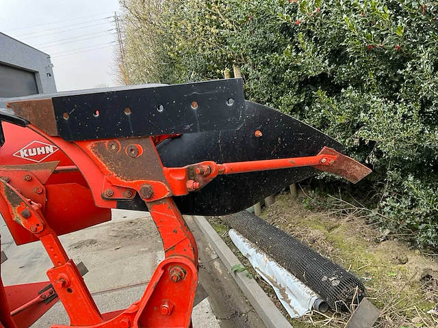2010 kuhn vari-master 122 ploeg - afbeelding 9 van  25