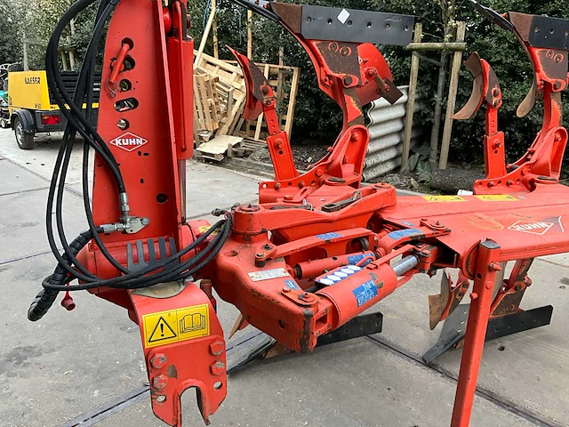 2010 kuhn vari-master 122 ploeg - afbeelding 23 van  25