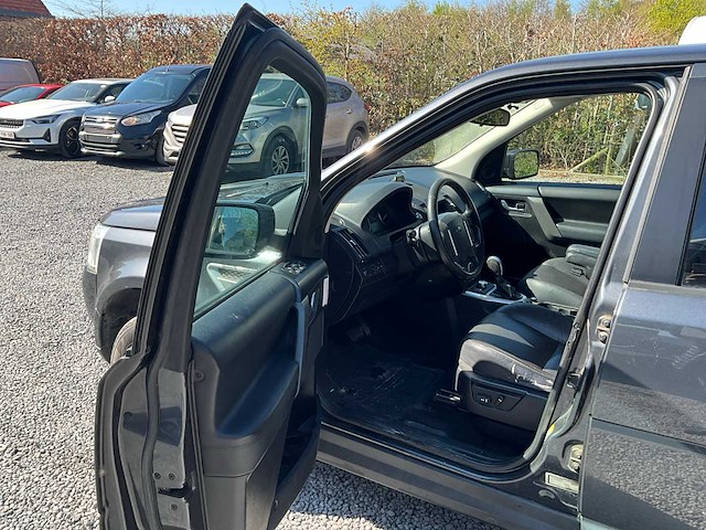 2010 land rover freelander s td4 personenauto - afbeelding 7 van  29