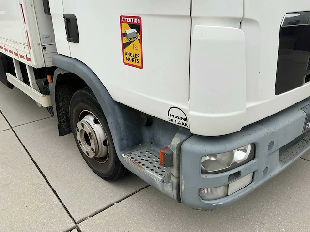 2010 man n15 vrachtwagen met laadlift - afbeelding 22 van  68