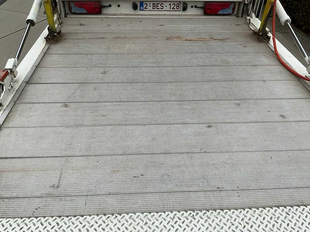 2010 man n15 vrachtwagen met laadlift - afbeelding 46 van  68