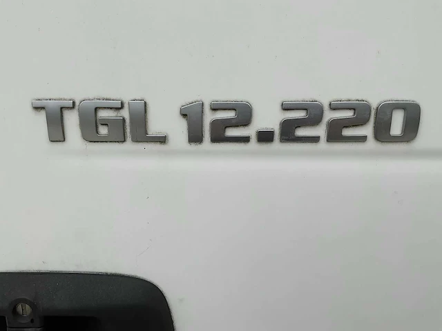 2010 man n15 vrachtwagen met laadlift - afbeelding 52 van  68
