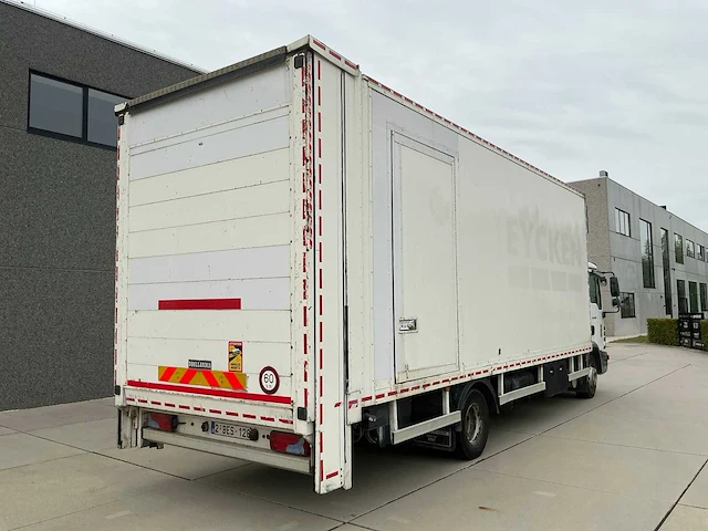 2010 man n15 vrachtwagen met laadlift - afbeelding 45 van  68