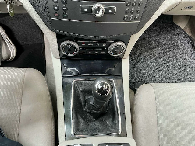 2010 mercedes-benz c200 cdi limousine personenauto - afbeelding 13 van  60