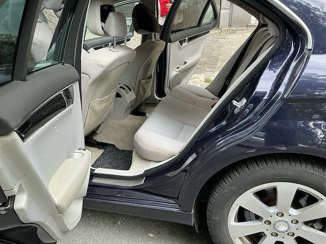 2010 mercedes-benz c200 cdi limousine personenauto - afbeelding 19 van  60