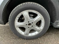 2010 mercedes-benz ml 300 cdi 4 matic lichtevracht - afbeelding 21 van  23