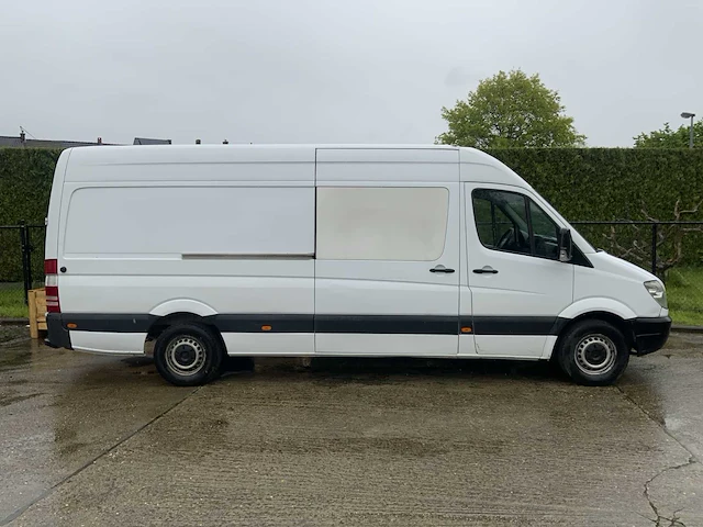 2010 mercedes-benz sprinter bedrijfswagen - afbeelding 16 van  21