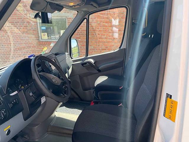 2010 mercedes sprinter kampeerwagen - lichte vracht - afbeelding 16 van  64
