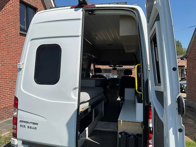 2010 mercedes sprinter kampeerwagen - lichte vracht - afbeelding 49 van  64