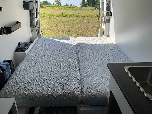 2010 mercedes sprinter kampeerwagen - lichte vracht - afbeelding 50 van  64