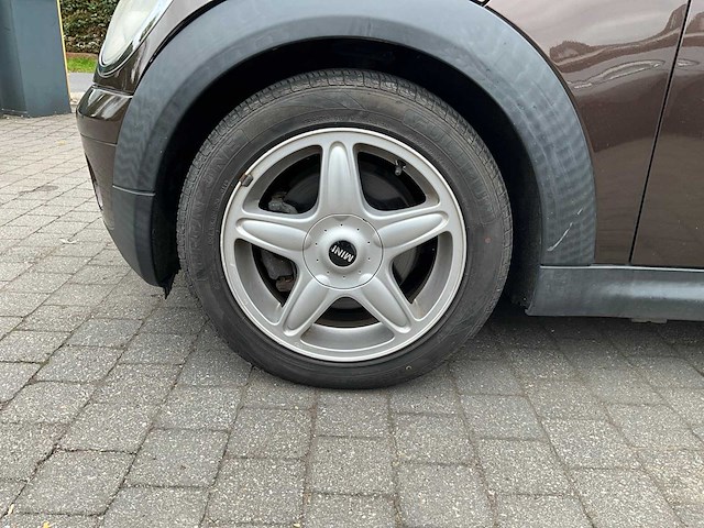 2010 mini cooper cabrio personenauto - afbeelding 8 van  41