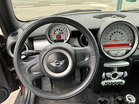 2010 mini cooper cabrio personenauto - afbeelding 24 van  41