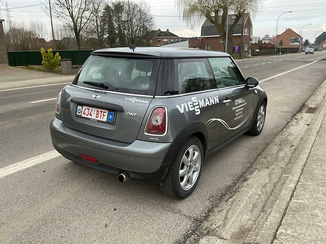 2010 mini one d personenauto - afbeelding 9 van  15