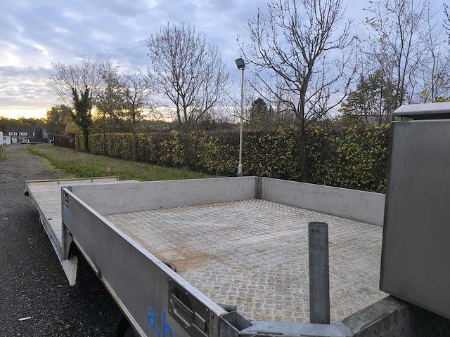 2010 nissan atleon met oplegger drowa opl7900 - afbeelding 6 van  16