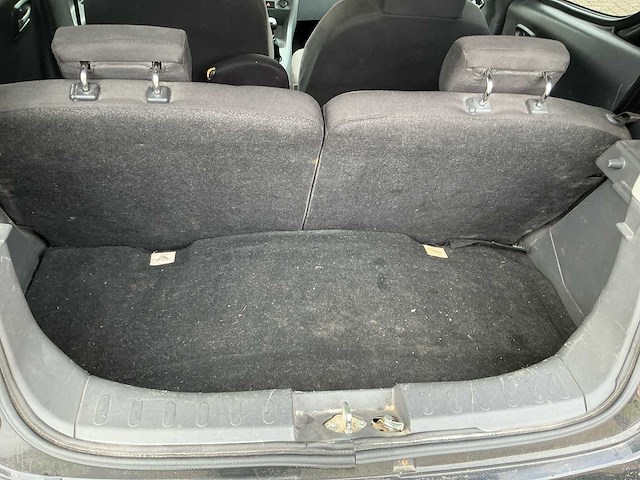 2010 nissan pixo - afbeelding 24 van  53