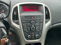 2010 opel astra personenauto - afbeelding 10 van  54