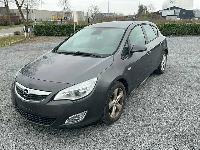 2010 opel astra personenauto - afbeelding 1 van  54