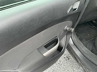 2010 opel astra personenauto - afbeelding 19 van  54