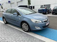 2010 opel astra personenauto - afbeelding 2 van  29