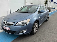 2010 opel astra personenauto - afbeelding 1 van  29