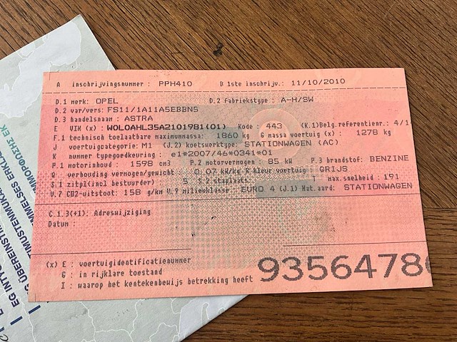 2010 opel astra - afbeelding 29 van  36