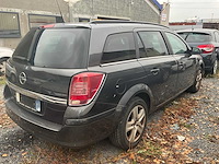 2010 opel astra - afbeelding 32 van  36