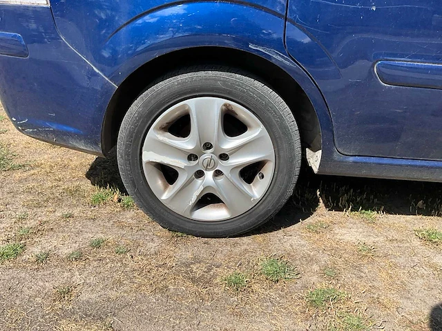 2010 opel zafira personenauto - afbeelding 13 van  46