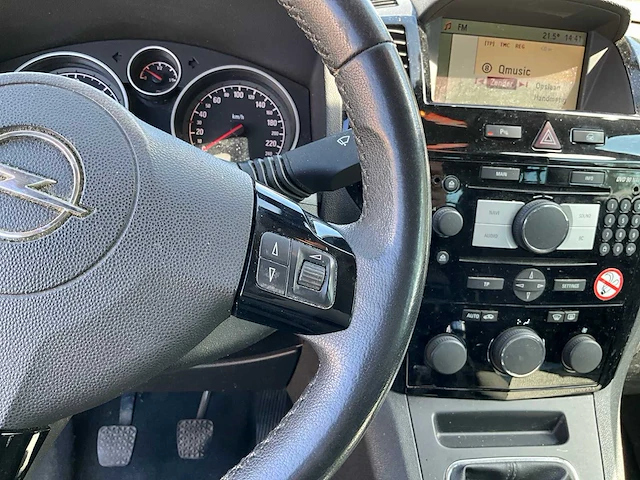 2010 opel zafira personenauto - afbeelding 25 van  46