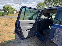 2010 opel zafira personenauto - afbeelding 31 van  46