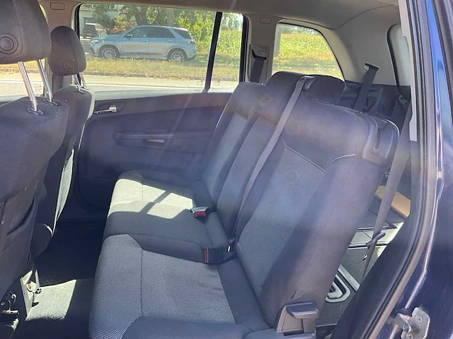 2010 opel zafira personenauto - afbeelding 34 van  46