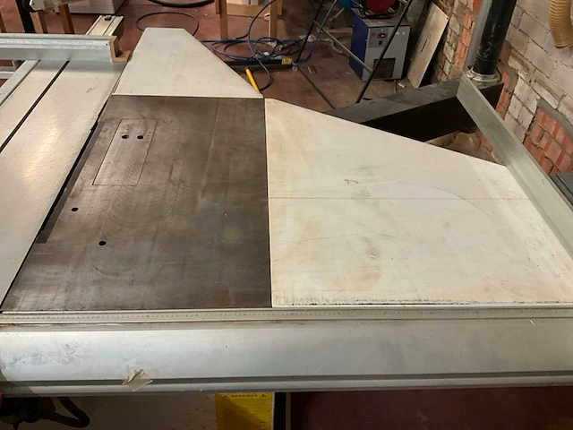 2010 paoloni p350ax paneelcirkelzaagmachine - afbeelding 32 van  44
