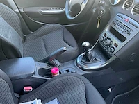 2010 peugeot 308sw - afbeelding 16 van  39