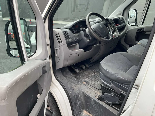 2010 peugeot boxer lichte vracht bestelwagen - afbeelding 19 van  19