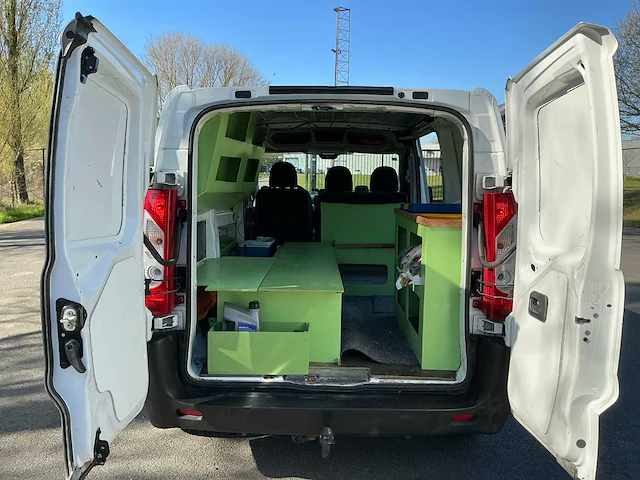 2010 peugeot expert camper - afbeelding 21 van  52