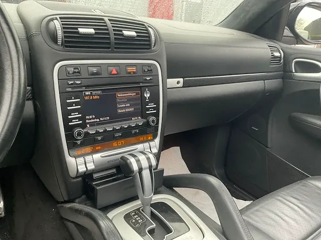 2010 porsche cayenne turbo s personenauto - afbeelding 3 van  23