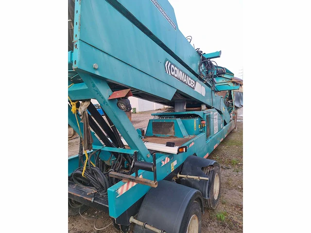 2010 powerscreen commander 1400 mobiele zeefinstallatie - afbeelding 3 van  36