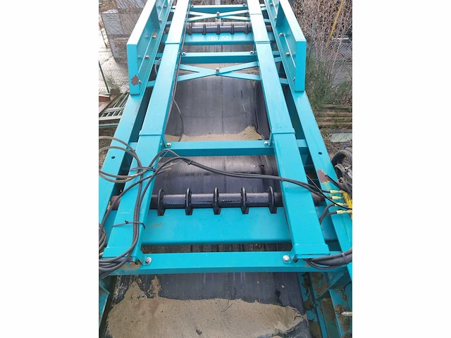 2010 powerscreen commander 1400 mobiele zeefinstallatie - afbeelding 6 van  36