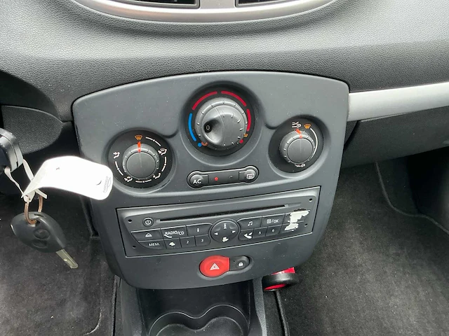 2010 renault clio - afbeelding 6 van  16