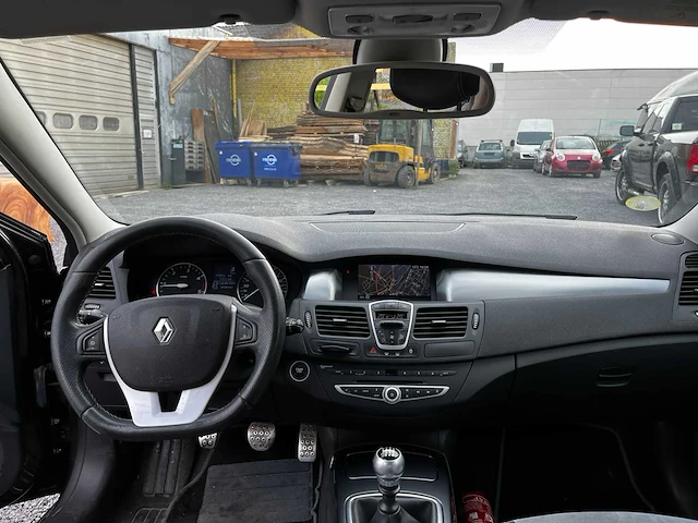 2010 renault laguna 2.0 dci euro 5 - afbeelding 8 van  24