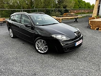 2010 renault laguna 2.0 dci euro 5 - afbeelding 12 van  24