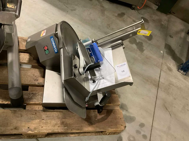 2010 sharfen g330f tafelsnijmachine - afbeelding 1 van  6