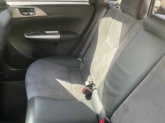2010 subaru impreza - afbeelding 18 van  53