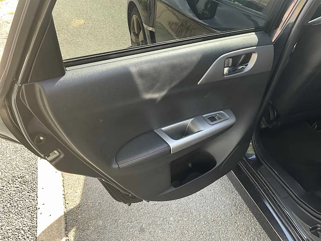 2010 subaru impreza - afbeelding 19 van  53