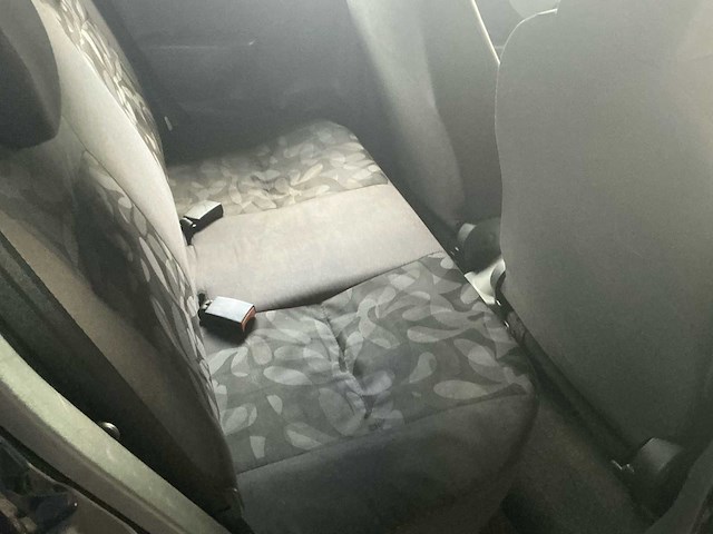 2010 suzuki alto personenauto - afbeelding 10 van  28