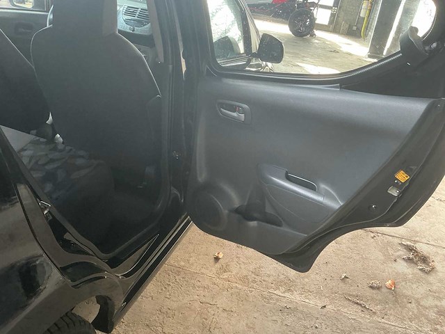 2010 suzuki alto personenauto - afbeelding 11 van  28